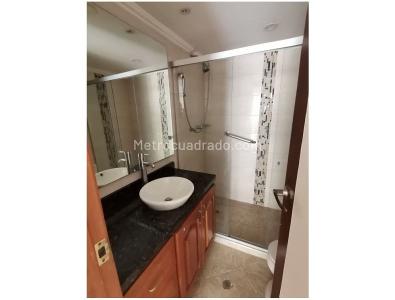 Apartamento de 3 alcobas en venta en Laureles, Medellín, 100 m² · foto 12 de 20