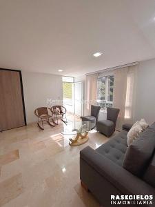 Apartamento de 3 alcobas en venta en La Castellana, Medellín, 146 m² · foto 2 de 13