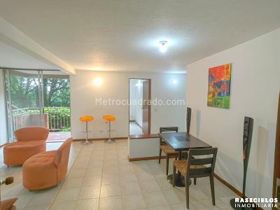 Apartamento de 3 alcobas en venta en El Poblado, Medellín, 80 m² · foto 2 de 20
