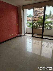 Apartamento en venta en El Nogal, Medellín · foto 6 de 14