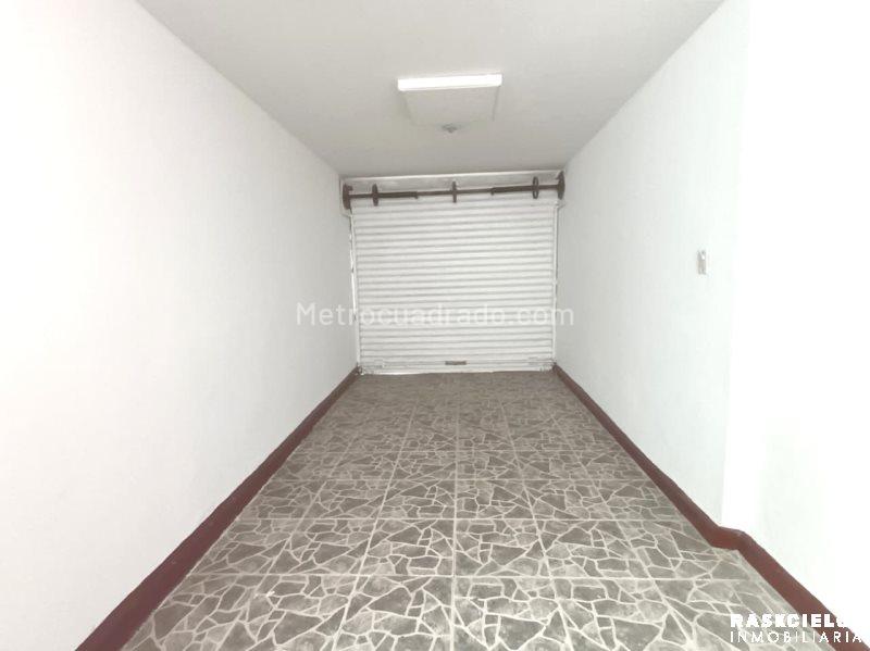 Casa Amplia de 4 Alcobas en El Nogal - 4