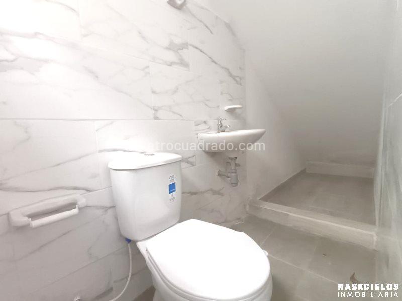 Casa Amplia de 4 Alcobas en El Nogal - 5