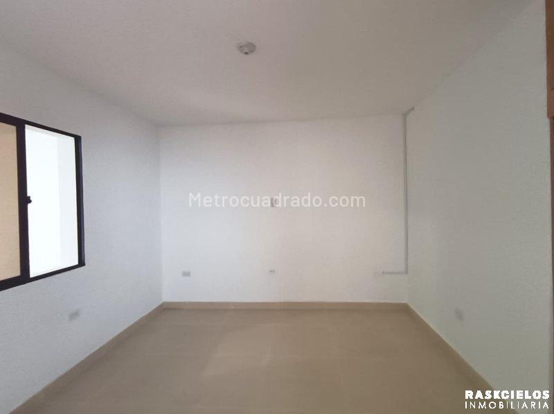 Casa Amplia de 4 Alcobas en El Nogal - 6