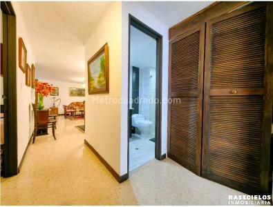 Apartamento de 3 alcobas en venta en Conquistadores, Medellín, 140 m² · foto 15 de 20