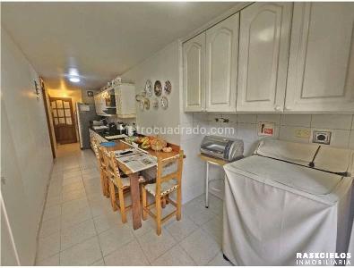 Apartamento de 3 alcobas en venta en Laureles, Medellín, 176 m² · foto 6 de 20