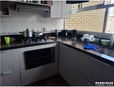 Apartamento de 3 alcobas en venta en Laureles, Medellín, 141 m² · foto 7 de 19