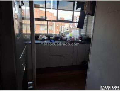 Apartamento de 3 alcobas en venta en Laureles, Medellín, 141 m² · foto 8 de 19