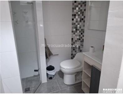 Apartamento de 3 alcobas en venta en Laureles, Medellín, 141 m² · foto 13 de 19