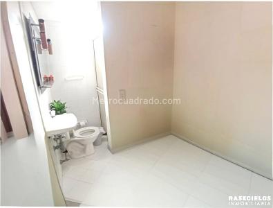 Apartamento de 3 alcobas en venta en Laureles, Medellín, 120 m² · foto 17 de 18
