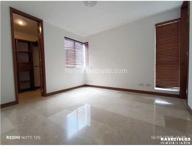Apartamento de 3 alcobas en venta en Laureles, Medellín, 104 m² · foto 9 de 20