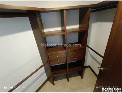 Apartamento de 3 alcobas en venta en Laureles, Medellín, 104 m² · foto 10 de 20