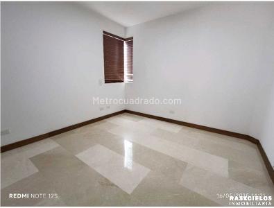 Apartamento de 3 alcobas en venta en Laureles, Medellín, 104 m² · foto 13 de 20