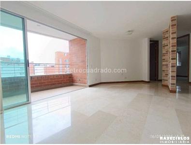 Apartamento de 3 alcobas en venta en Laureles, Medellín, 104 m² · foto 15 de 20