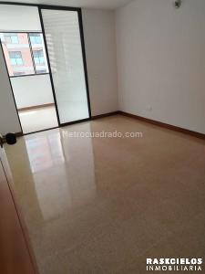Apartamento de 2 alcobas en venta en Laureles, Medellín, 87 m² · foto 3 de 15