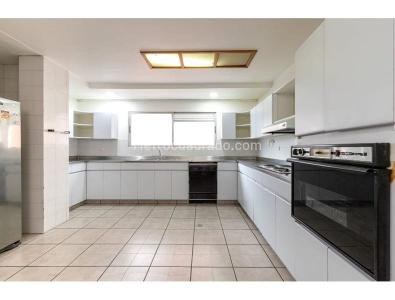 Apartamento de 4 alcobas en venta en Laureles, Medellín, 311 m² · foto 8 de 20
