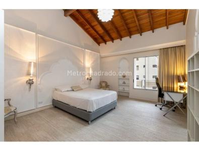 Apartamento de 4 alcobas en venta en Laureles, Medellín, 311 m² · foto 14 de 20