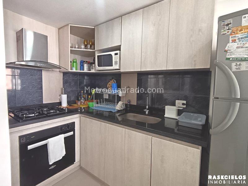 Modern Furnished 3BR Apartment on 23rd Floor in Los Puertos, Bello - 7