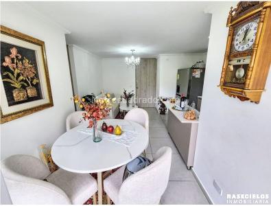 Apartamento de 3 alcobas en venta en Sabaneta, Sabaneta, 69 m² · foto 7 de 13