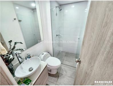 Apartamento de 3 alcobas en venta en Sabaneta, Sabaneta, 69 m² · foto 8 de 13