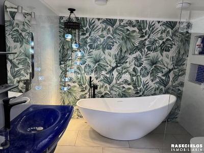 Apartamento de 3 alcobas en venta en Conquistadores, Medellín, 187 m² · foto 7 de 17