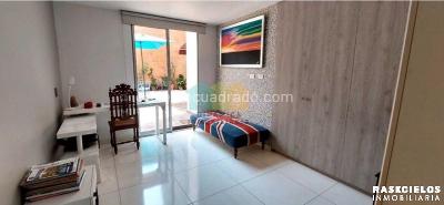 Apartamento de 3 alcobas en venta en Conquistadores, Medellín, 187 m² · foto 9 de 17