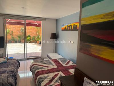 Apartamento de 3 alcobas en venta en Conquistadores, Medellín, 187 m² · foto 10 de 17