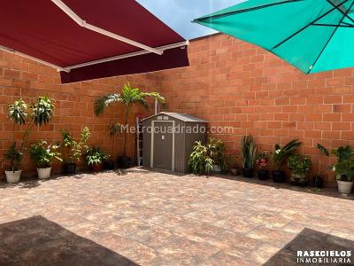 Apartamento de 3 alcobas en venta en Conquistadores, Medellín, 187 m² · foto 14 de 17