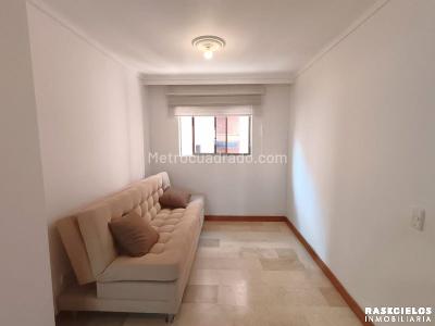 Apartamento en arriendo en Laureles, Medellín · foto 6 de 17