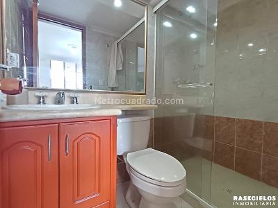 Apartamento en arriendo en Laureles, Medellín · foto 11 de 17
