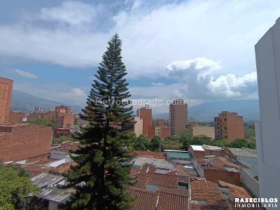 Apartamento en arriendo en Laureles, Medellín · foto 16 de 17