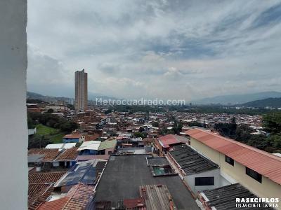 Apartamento de 3 alcobas en venta en Aranjuez, Medellín, 140 m² · foto 11 de 20