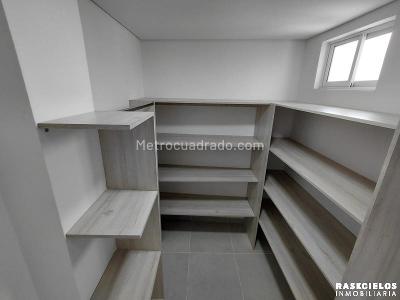 Apartamento de 3 alcobas en venta en Aranjuez, Medellín, 140 m² · foto 16 de 20