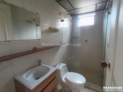 Apartamento de 2 alcobas en venta en El Nogal, Medellín, 60 m² · foto 6 de 12
