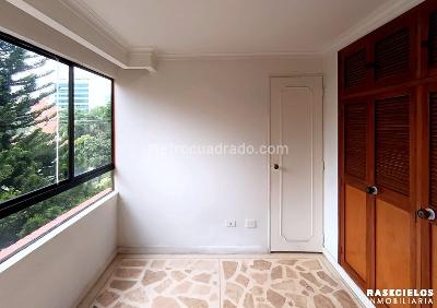Apartamento de 2 alcobas en venta en El Nogal, Medellín, 60 m² · foto 7 de 12