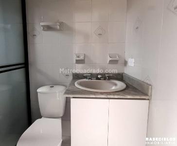 Apartamento de 2 alcobas en venta en El Nogal, Medellín, 60 m² · foto 10 de 12