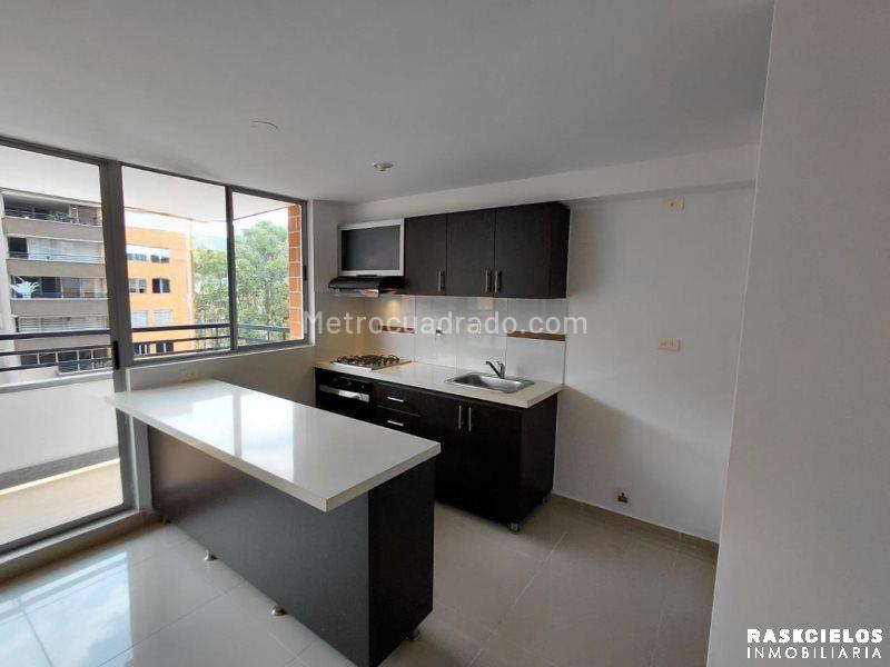 Spacious 3BR Apartment in La Mota - 7