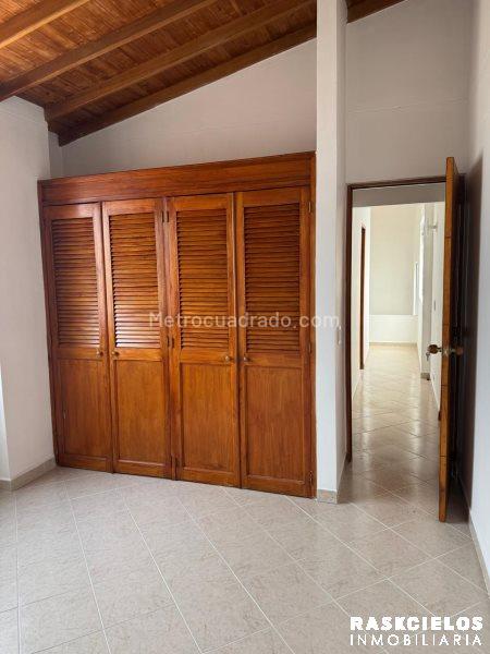 Piso – Envigado, Valle de Aburrá - Más