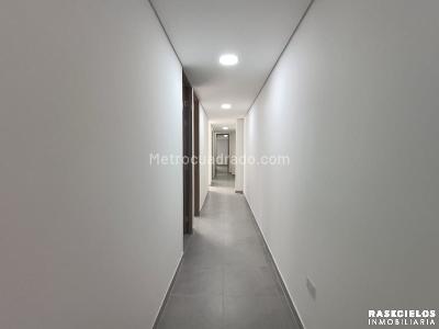 Apartamento de 3 alcobas en venta en Aranjuez, Medellín, 140 m² · foto 7 de 20
