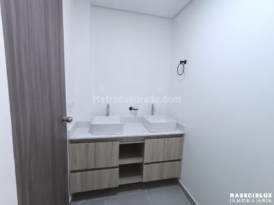 Apartamento de 3 alcobas en venta en Aranjuez, Medellín, 140 m² · foto 13 de 20