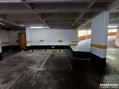 Apartamento de 3 alcobas en venta en El Castillo, Medellín, 100 m² · foto 17 de 17