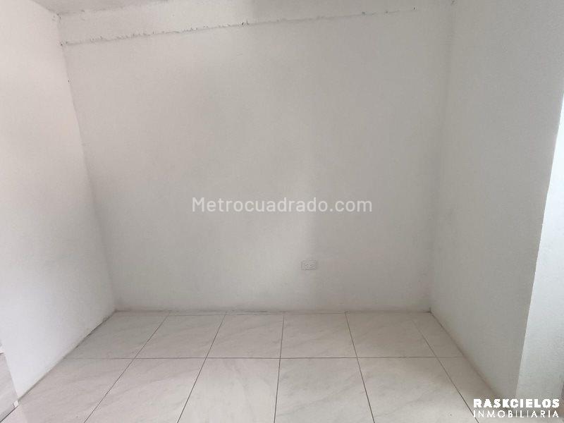 Apartamento de 2 Alcobas en Arriendo en Aranjuez (44 m²) - 4
