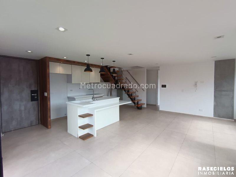 Apartamento Moderno de 2 Alcobas en El Nogal - 4