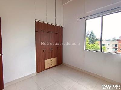Apartamento en venta en Calasanz, Medellín · foto 11 de 16
