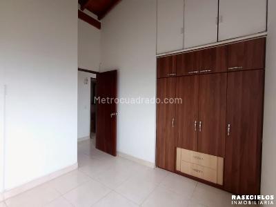 Apartamento en venta en Calasanz, Medellín · foto 12 de 16