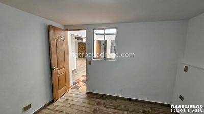 Casa de 4 alcobas en venta en Santa Monica, Medellín, 200 m² · foto 4 de 20