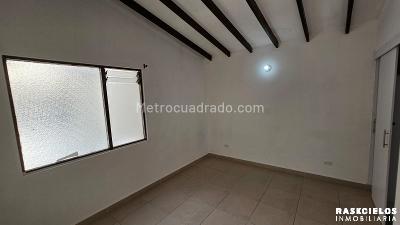 Casa de 4 alcobas en venta en La America, Medellín, 200 m² · foto 4 de 20