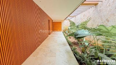 Casa de 3 alcobas en venta en Belen, Medellín, 620 m² · foto 8 de 20