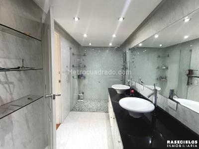 Apartamento de 5 alcobas en venta en El Poblado, Medellín, 240 m² · foto 4 de 20