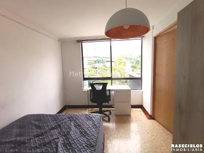 Apartamento de 5 alcobas en venta en El Poblado, Medellín, 240 m² · foto 15 de 20