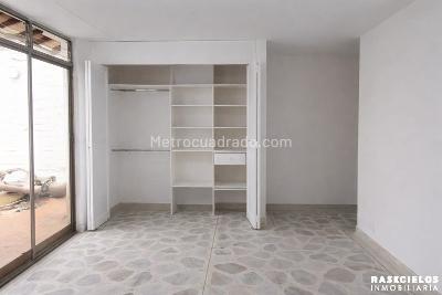 Apartamento de 1 alcoba en venta en Suramericana, Medellín, 60 m² · foto 8 de 15